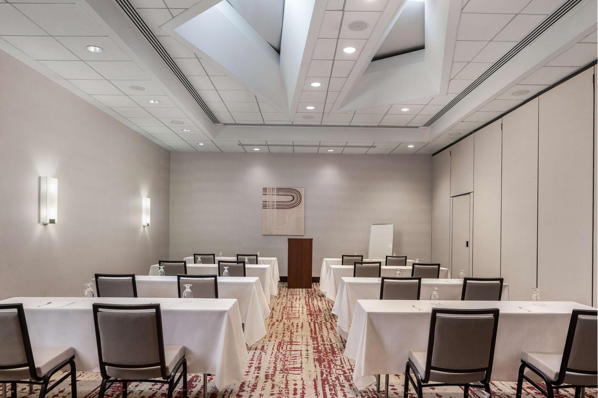 Hilton Garden Inn Washington Dc/Georgetown Area Exteriör bild
