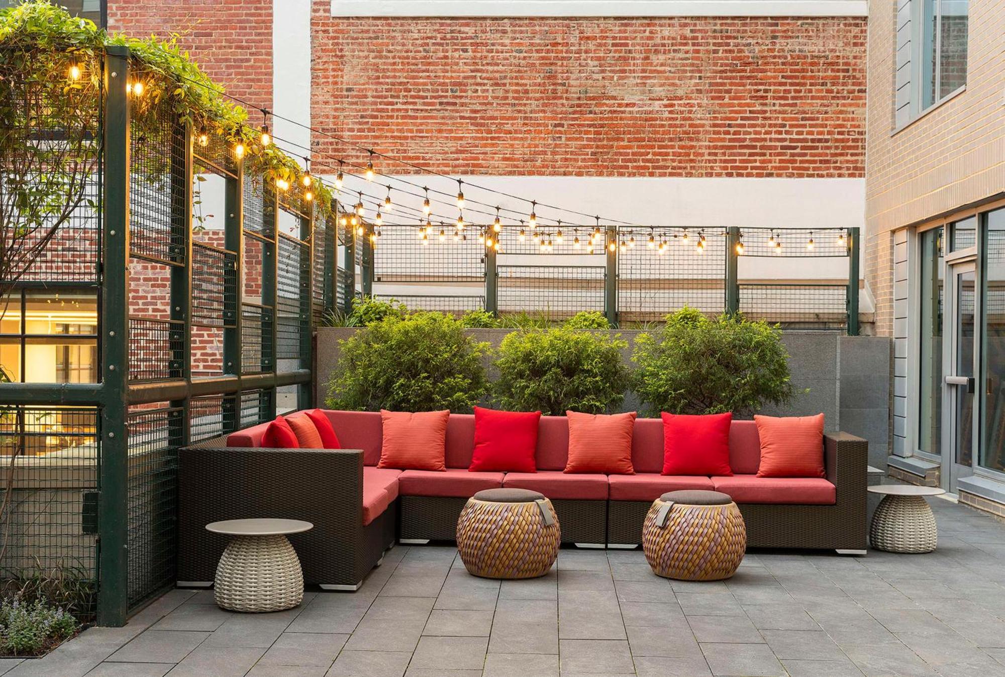 Hilton Garden Inn Washington Dc/Georgetown Area Exteriör bild
